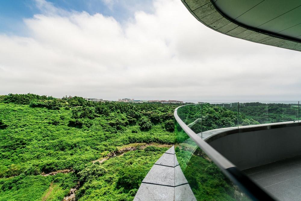 Hidden Cliff Hotel And Nature Seogwipo Ngoại thất bức ảnh
