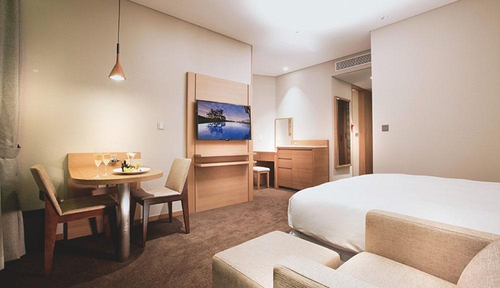 Hidden Cliff Hotel And Nature Seogwipo Ngoại thất bức ảnh