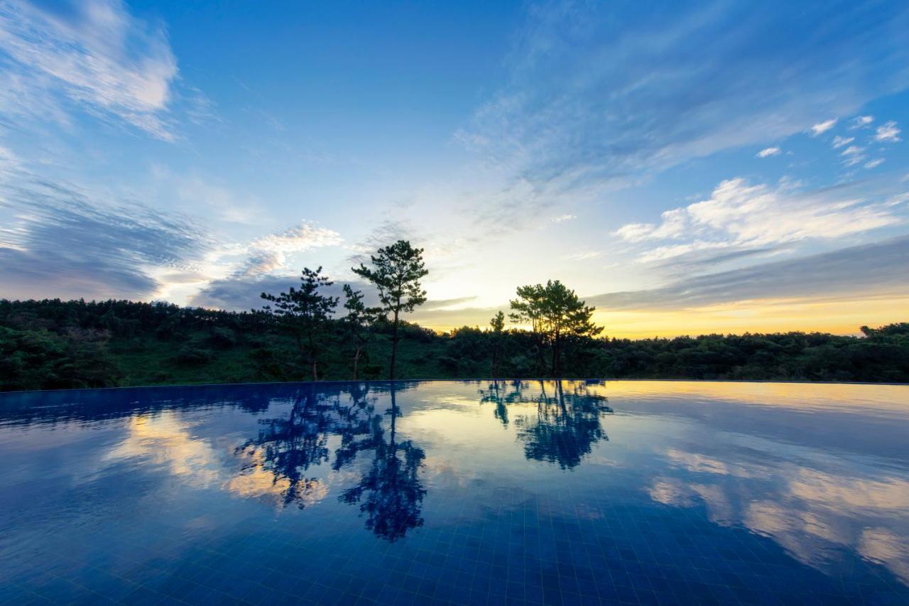 Hidden Cliff Hotel And Nature Seogwipo Ngoại thất bức ảnh